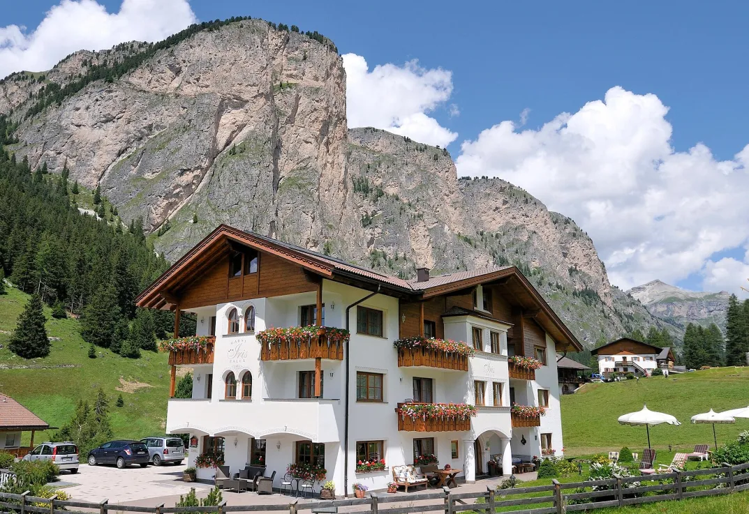 Garni-Hotel Iris presso Selva di Val Gardena